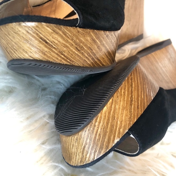 FENDI SUEDE WEDGE PLATFORM SLINGBACK SANDAL - Picture 8 of 9